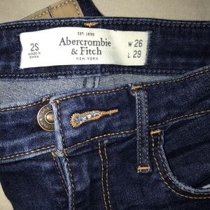 Abercrombie & Fitch dark wash skinny jeans
